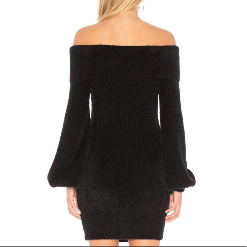 Tularosa Black Off-Shoulder Sweater